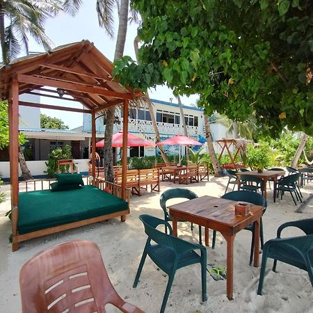 Batuta Maldives Surf View Ξενοδοχείο Thulusdhoo Εξωτερικό φωτογραφία