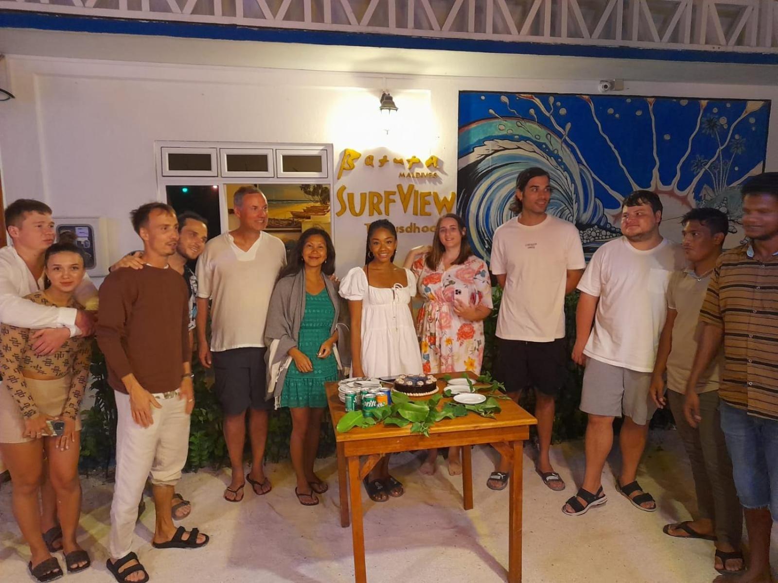 Batuta Maldives Surf View Ξενοδοχείο Thulusdhoo Εξωτερικό φωτογραφία