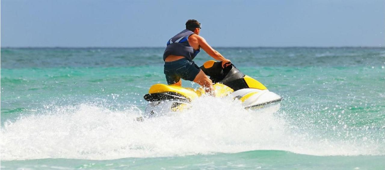 Batuta Maldives Surf View Ξενοδοχείο Thulusdhoo Εξωτερικό φωτογραφία